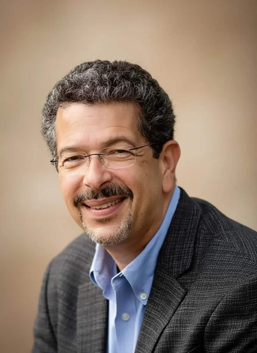Portrait of Bob Emiliani